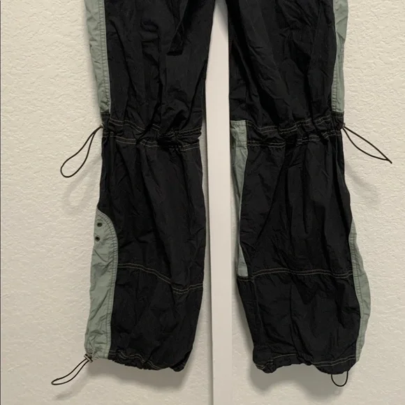 Silence + Noise Urban Outfitters Green Black Baggy Pants - Picture 9 of 14